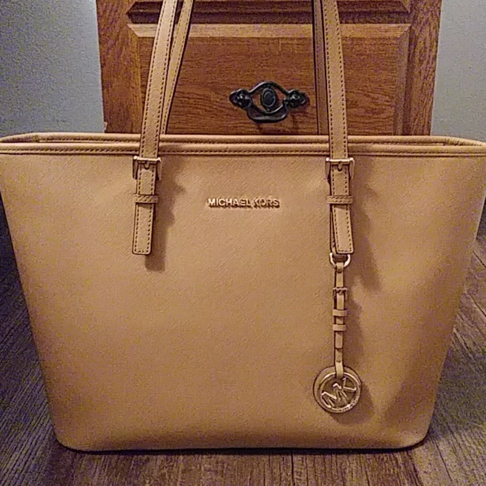 Authentic Michael Kors tote